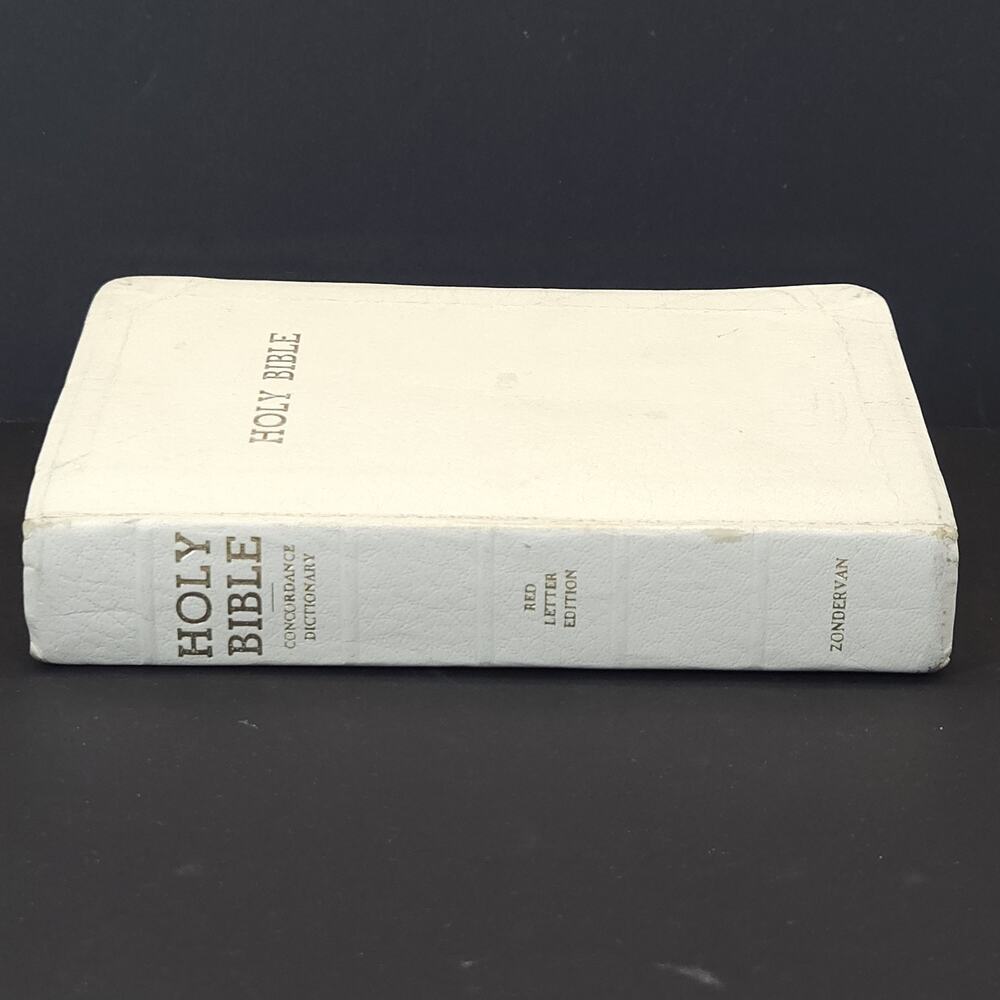VTG Zondervan KJV Holy Bible White Faux Leather Red Letter Illustrated Religion